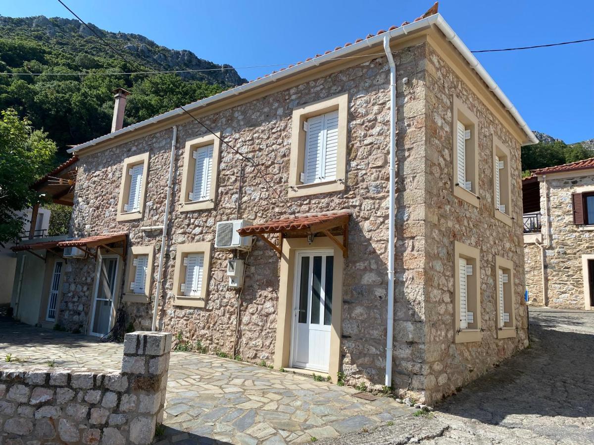 Barbajonn'S Stone House Villa Monemvasía Eksteriør billede